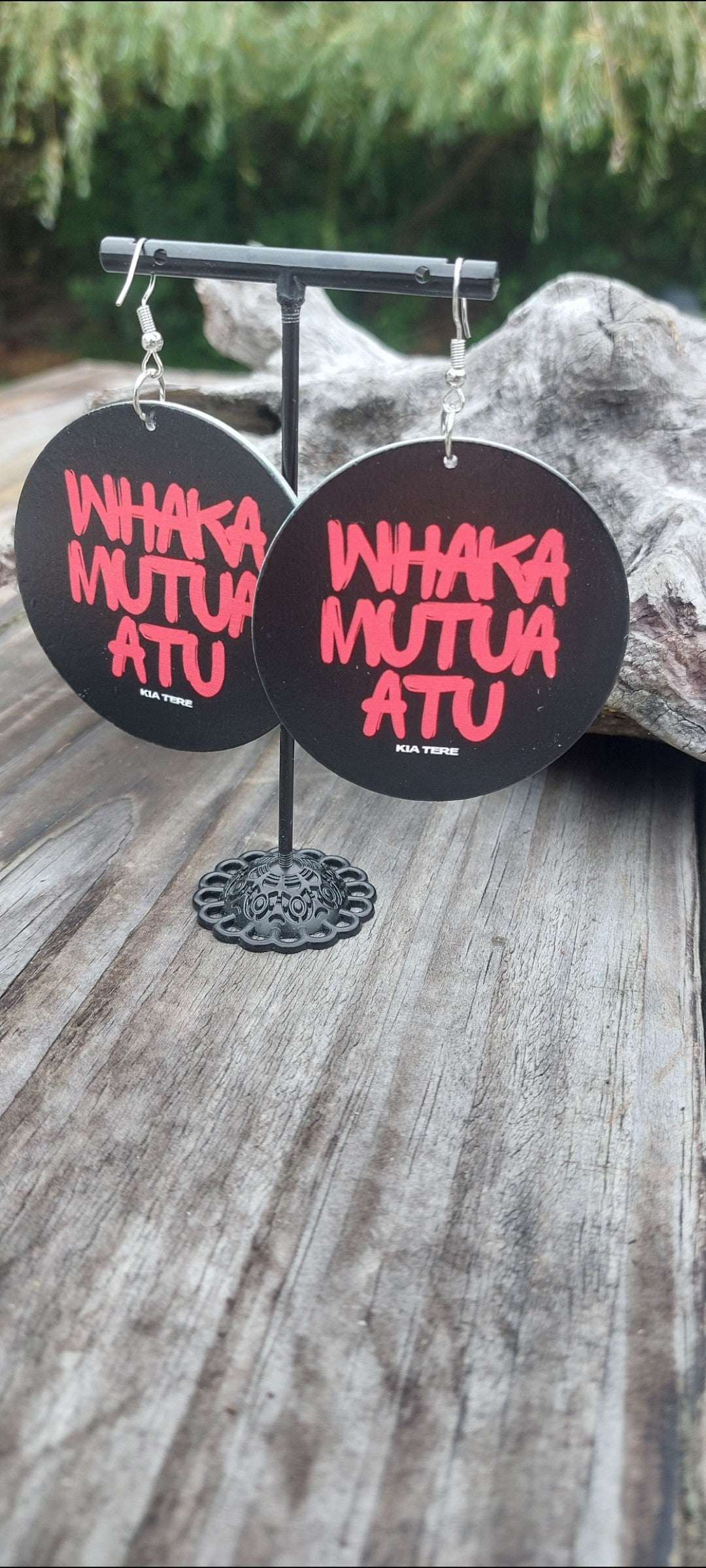 WHAKAMUTUA ATU - Large in 3 Colours